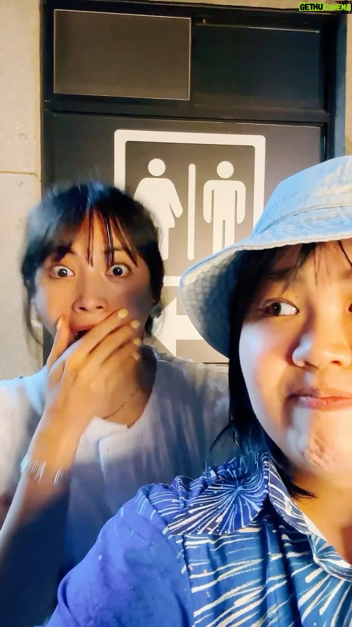 Berry Wen-i Kuo - 1.1K Likes - 胖的女生真的比較敏感啦!!!!!
你服不服?