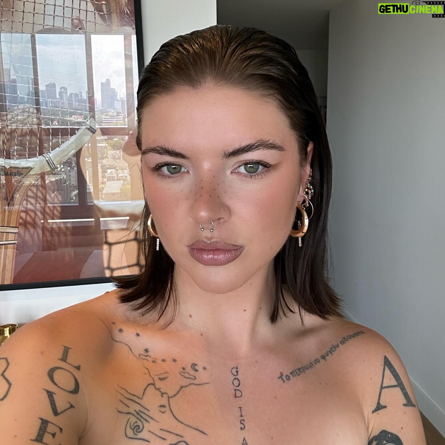 Beth Spiby - 701 Likes - Life is life’ing