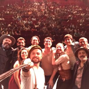 Betül Çobanoğlu Instagram - #sezonsonuselfiesi #farelerveinsanlar #ofmiceandmen