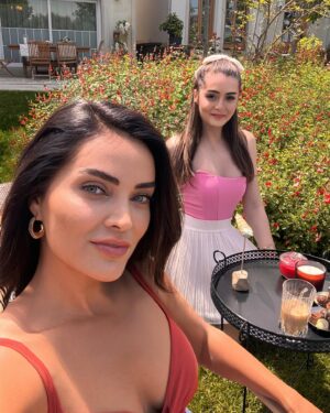 Betül Şahin Instagram - 🧡💋