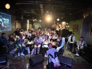 Beverly Instagram - Fun fan meet vol.2!!
来てくれたみなさんありがとう！
I hope you had a fun time! 

いつも応援ありがとう！🫶
I’m very lucky to have you guys!! I appreciate all of you!

@mitokatsuyuki.official thank you! Since my first live here in Japan until now you’re always there to accompany me! I look up to you! 

2015年の若かった私たちと今日の私たちも置いときます🤣