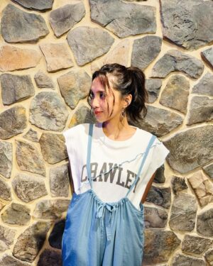 Beverly Instagram - Birthday liveの衣装！🩵🩵

ヘアメイク: @eiraku_yuina