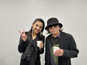 Beverly Instagram - #超英雄祭2024 思い出写真♡

みなさんお写真ありがとうございました😊

It’s an honor to perform with all of you on the same stage! 

📷
BACK-ON × FLOW さん
m.c.A・T さん
松岡充 さん
