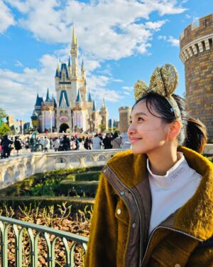 Beverly Instagram - Disney 最高！🤩