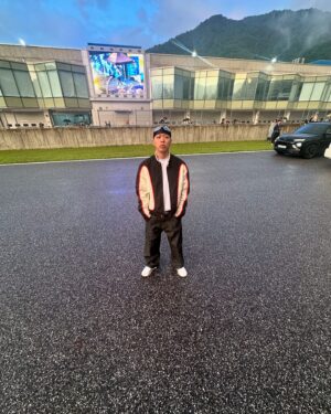 BewhY Instagram - 뭐 축하와 덕담은 고마운데 반말은 좀; ㅋ