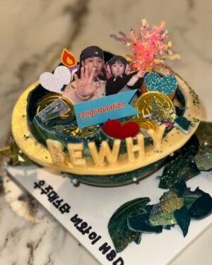BewhY Instagram - 뭐 축하와 덕담은 고마운데 반말은 좀; ㅋ