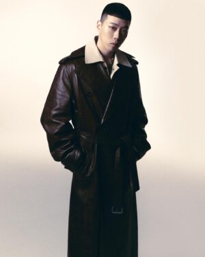 BewhY Instagram - B컷

@gq_korea 
Photo @narangchoi
Style @veryrocknroll
Hair make up @dameunii