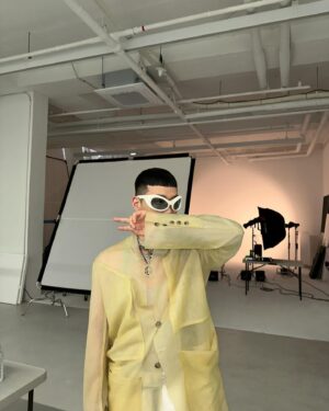 BewhY Instagram - B컷

@gq_korea 
Photo @narangchoi
Style @veryrocknroll
Hair make up @dameunii