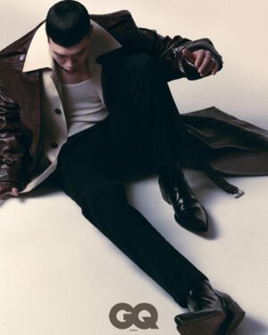 BewhY Instagram - @gq_korea

Feature editor 전희란
Photographer 최나랑
Stylist 신상철
Hair n Makeup 이담은