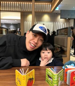 BewhY Instagram - 슈퍼맨과 시하