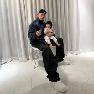BewhY Instagram - 슈퍼맨과 시하