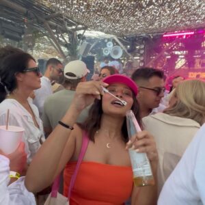 Bhakti Kubavat Instagram - This place 🧡 @dior @monolinkmusic