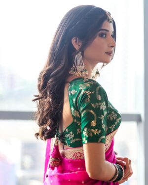 Bhavika Sharma Instagram - 💚🩷