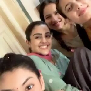 Bhavna Choudhary Instagram - After waiting for more than an year, finally sharing my most cherished album from the sets of FARREY. Eternally grateful for working with the most talented and inspiring artists. Special mention to @ronitboseroy sir and @juuhithesoniibabbar ma’am for being so warm and helping throughout our performances. And the mind behind it all @soumendra_padhi sir. And @vijayganguly sir for making MACHADE TABAHI possible keeping it raw, real and fun. Thank you for accepting me as Priyanka Didi, go watch the film at your nearest cinemas now! 😇✨🌷