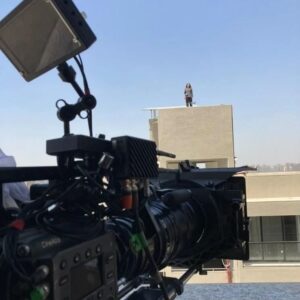 Bhumi Rajgor Instagram - After processing the rollercoaster of emotions that went with the releasing of my first movie and allowing it all to sink it, I am finally ready to write about it. 

The gratitude and blessing that I feel just to be a part of this epic record-breaking success is overwhelming. This series of behind the scenes photos that you see shows nothing of the hard work that went behind the camera, not just of the actors but also the crew. Every single person has literally given more than their hundred percent. 

This movie made me face a lot of fears; of being completely make-up free in front of the camera, facing my fear of heights, being vulnerable and bawling my eyes out for the entire world to see, the fear of my dog being left alone if something happens to me.. and I am glad I was able to experience all of this and face every fear head on. 

The incredible support of the immensely talented team of the movie has to be given credit for the success of this movie. 
Beginning with @jaybodas , what a vision! So incredibly talented to bring out such raw emotion and authenticity in every single scene. 
@parth__85 your creative vision, hats off! 
@actoryash  such a grounded hardworking dedicated actor.. honestly after doing these scenes, I actually realised what serious cinema is. 
@nautankideep Thank you for making the set so light-hearted and fun filled. You stole the show with this movie. 
@sharmajiacts The quiet authentic talent that you possess, you are going to do really big things in cinema. 
@vaishalshah7 It is very rare to find such a friendly supportive producer who is the head of one of the biggest production houses in the industry. Thank you for your incredible support, care and every single thing.
@abhishekshahcastingcompany @abhishekshah29 @ekta_hi_hoon Thank you for bringing this in my life. You guys literally changed my life in the best possible way.
@bibhudp Thank you for capturing every shot so creatively.
@jannockfilmsllp @anandpandit @amitabhbachchan @deekshajoshiofficial
@tarjanee.bhadla And every single person associated with creating this magnum opus, I thank you all from the bottom of my heart. ❤️
.
#faktmahilaomaate #gujarati #gujaratimovie #dhollywood