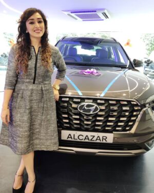 Bhumi Rajgor Instagram - I was invited to the launch of this newest palatial luxury car Alcazar by Hyundai at @concepthyundai . Such a wonderful event and space this was. 

This beautiful car is bold and muscular in design and has versatile cabin space. It has bose premium sound system, 64 colours ambient lighting and it is the best in segment in all aspects that one might want in a perfect car. 
Go check it out to know more details about this fantastic car.

Call @concepthyundai  to book your test drive today. 

Managed by @gypsyevents 
@chirag_doggy 
@hiralthakkar7747 

https://www.facebook.com/concepthyundai/

https://twitter.com/Concept_Hyundai/status/1399608522652872707?s=19

https://instagram.com/concepthyundai?utm_medium=copy_link

https://youtube.com/channel/UCYcrj6_21K1RA9D2MMBTnfQ

#automobileBiggest Showroom
#ConceptGroup
#ConceptHyundai
#BeyondExcellence 
#Morethan20carsondisplay
#since1998
#morethan1.50lachappycustomer
