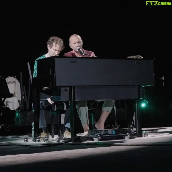 Biagio Antonacci - 28K Likes - Che sballo Roma ❤️
Grazie a @tananaimusica e @sonogiorgiopoi per aver condiviso il palco con me per alcuni brani... stasera si replica! 🚀
#FUNZIONASOLOSESTIAMOINSIEME