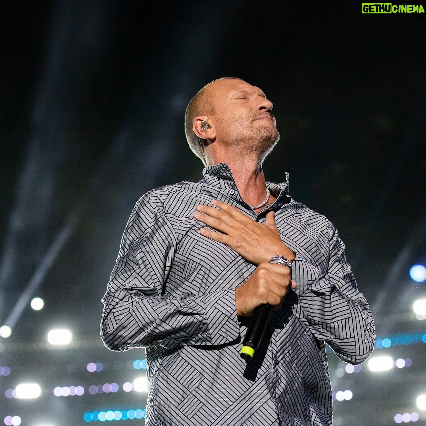 Biagio Antonacci - 19.4K Likes - La parte migliore dell’arte si manifesta live … Vediamoci 🫶
🇮🇹 Macerata:
09.06.24 - Sferisferio di Macerata
10.06.24 - Sferisferio di Macerata
🇮🇹 Roma:
13.06.24 - Terme di Caracalla
14.06.24 - Terme di Caracalla
🇮🇹 Genova:
28.06.24 - Arena del Porto Antico
29.06.24 - Arena del Porto Antico
🇮🇹 Roccella Jonica:
12.07.24 - Teatro Castello
13.07.24 - Teatro Castello
🇮🇹 Pompei:
18.07.24 - Anfiteatro degli Scavi
19.07.24 - Anfiteatro degli Scavi
🇮🇹 Barletta:
26.07.24 - Fossato del Castello
27.07.24 - Fossato del Castello
🇮🇹 Teatro del Vittoriale:
Dal 17 settembre per 10 concerti
🎫 Biglietti disponibili su www.ticketone.it
#BiagioAntonacci #Live2024