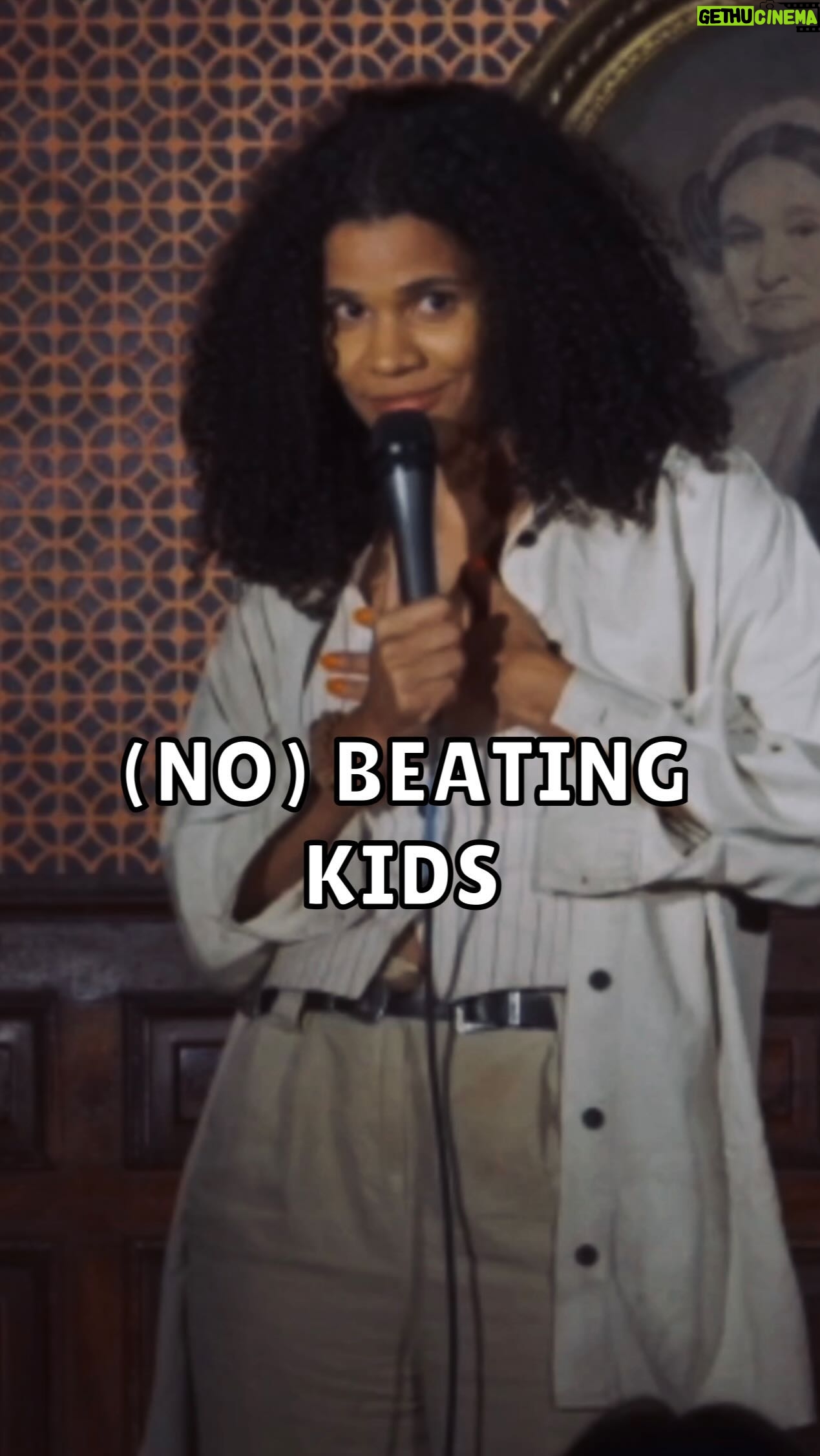 Bianca Cristovao - 7.5K Likes - #standupcomedy #standup #moms #parenting #princeharry