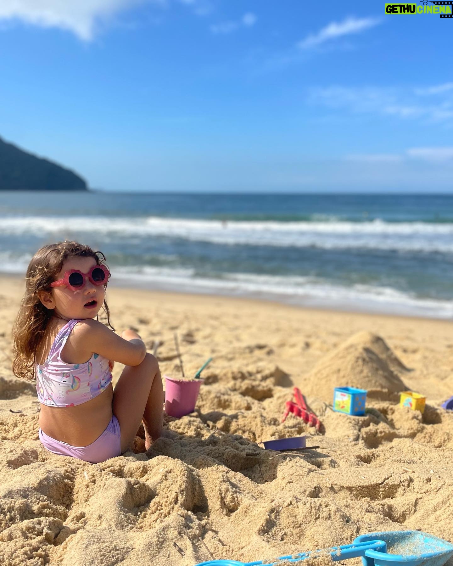 Bianca Muller - 266 Likes - Carrossel de férias com meus amores.