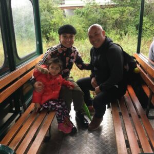 Bicho Gómez Instagram - Llegando al final de hermoso viaje!! Algunas imágenes de lo bien que la pasamos Todo gracias a @may_ariadna por acompañarnos 
@juanpedrotur @iguazu.jungle @fortin.cataratas 
@paraisonaturaliguazu Gracias volveremos!!!
#padres #pure #cocina