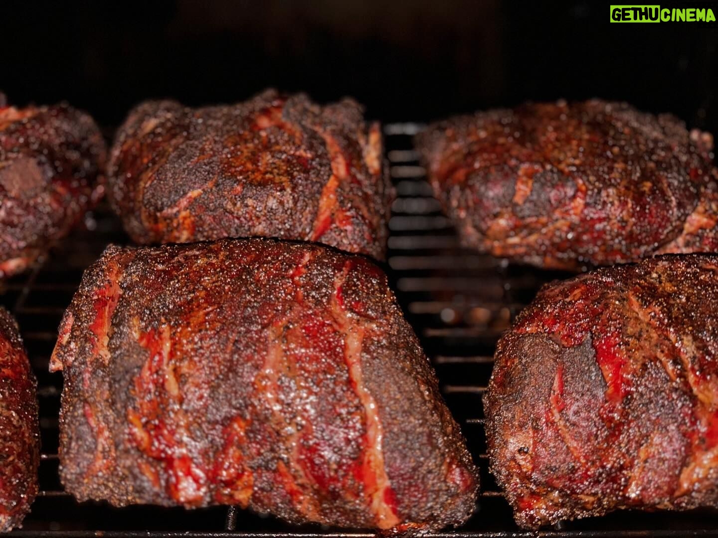 Big Moe Cason - 339 Likes - Them pork butts and beef short ribs getting right..will be some tasty Q given out!šš¾šŗšøš„šÆāš¾ @scheelssports @desmoinesscheels #moecasonporkrub #moecasontexasbrisketrub #bbq #bbqfamily #iowa @mmbbqcompany @boglinebushcoal #moecasonbbq