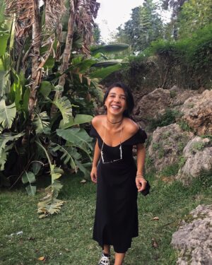 Bihter Delüv Instagram - Her şehir kendine dönüştürüyor insanı 🌿