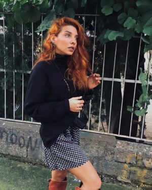 Bihter Delüv Instagram - 🌑
Herhangi bir şey karşısında heyecanlanmak, mucize gibi..