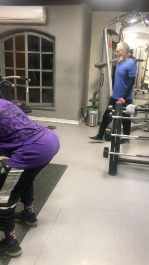 Bijan Banafshekhah Instagram - @ehsanbeik 
@khosro_sazvar 
@villavita_gym
.
#بیژن_بنفشه_خواه