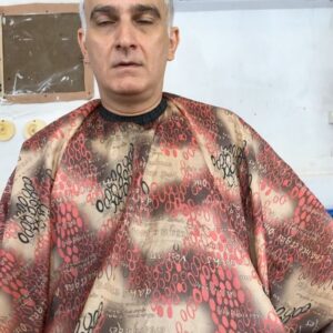 Bijan Banafshekhah Instagram - سریال مستوران 
کارگردان: مسعود آب پرور، سیدجمال سیدحاتمی 
تهیه کننده: عطا پناهی
طراح گریم: احسان رناسی
مجری یک: سینا کلانی
.
#بیژن_بنفشه_خواه