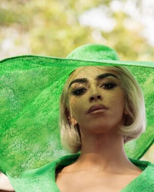 Bilal Hassani Instagram - feeling extra green today , thank you @ninaricci @harris_reed for this fantastic show.