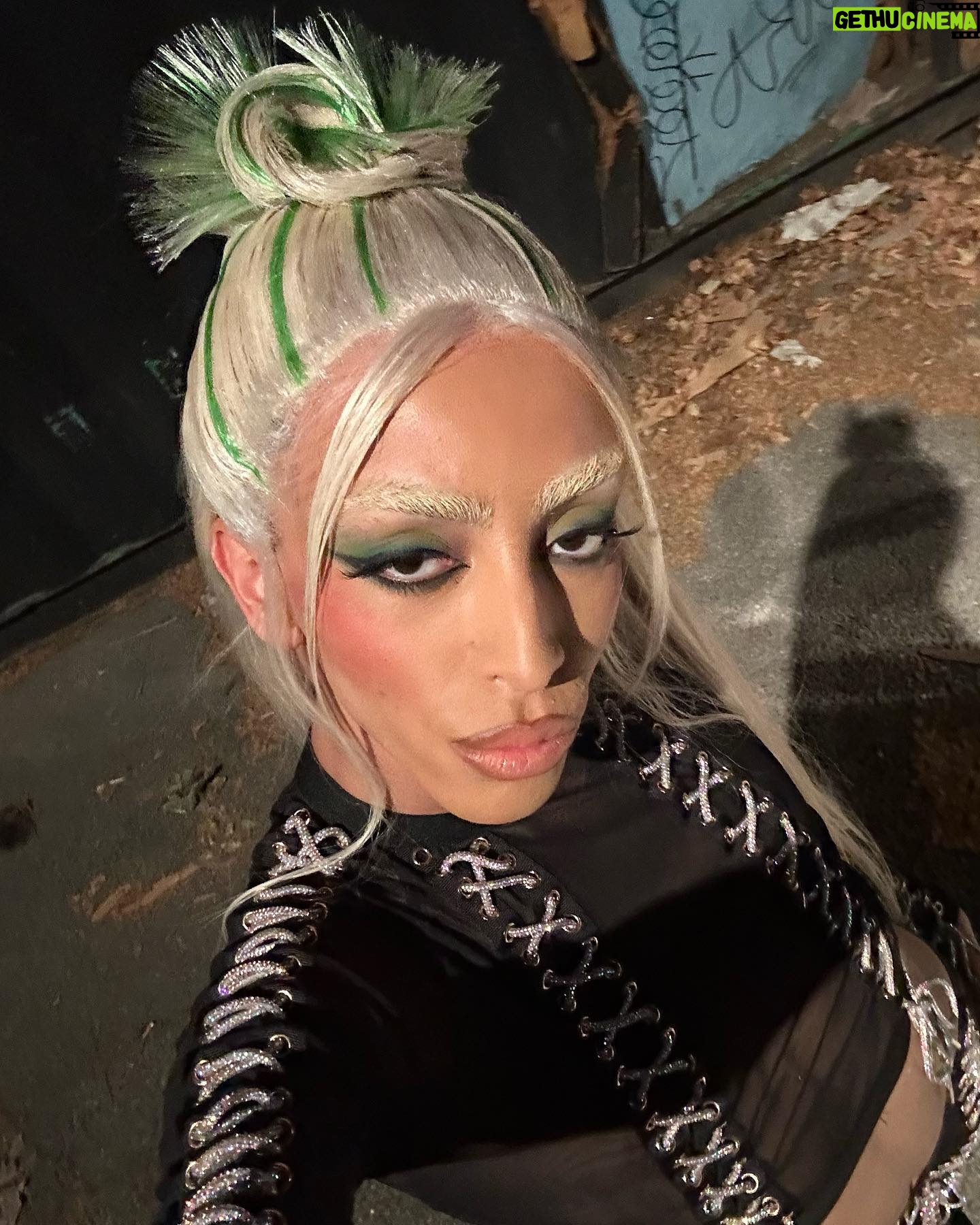 Bilal Hassani - 11.1K Likes - when you look in my eyes I really wanna know if you think that I’m…