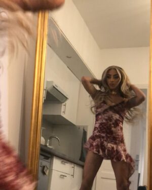 Bilal Hassani Instagram - catch me or I’ll go Houdini