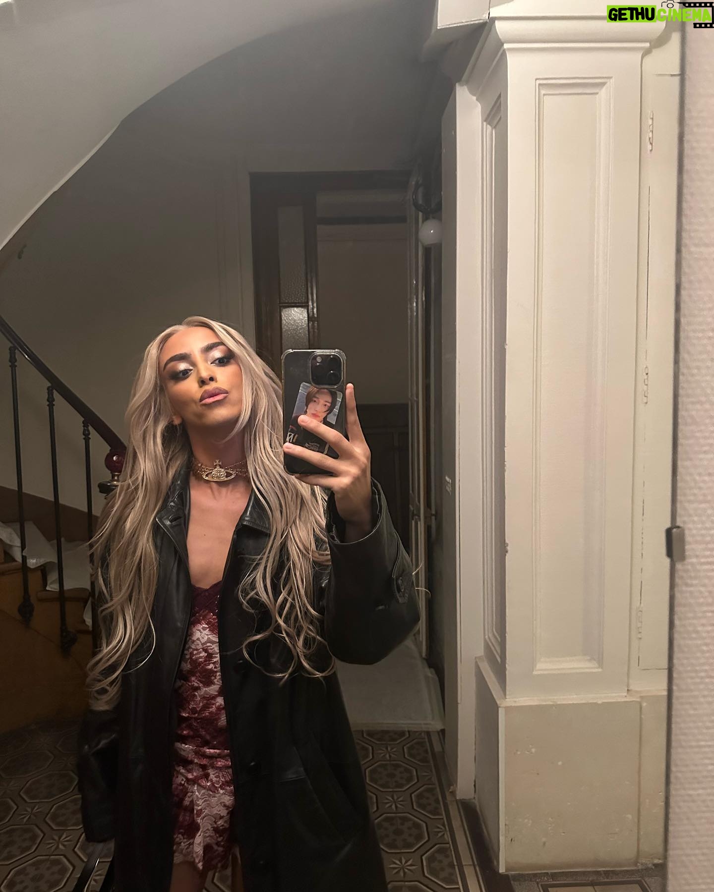 Bilal Hassani - 15.9K Likes - catch me or I’ll go Houdini