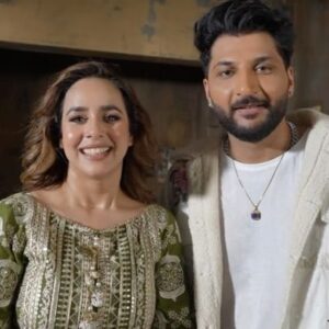 Bilal Saeed Instagram - “Shooting a music video is like living multiple lives, stepping into different characters and their stories. It was a pleasure meeting the real you,@sunanda_ss who has grown and is ready to soar towards your dreams. Here’s to embracing the journey and living life to the fullest, just like in #UdhDiPhiran.”🕊️
@dhaliwalgurkaran @mad4musicofficial