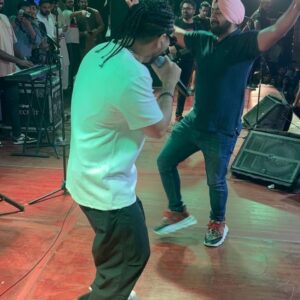 Bilal Saeed Instagram - Islamabad thank you for the love! 

Slide 4 times to see my favourite one☝🏼❤️✌🏻