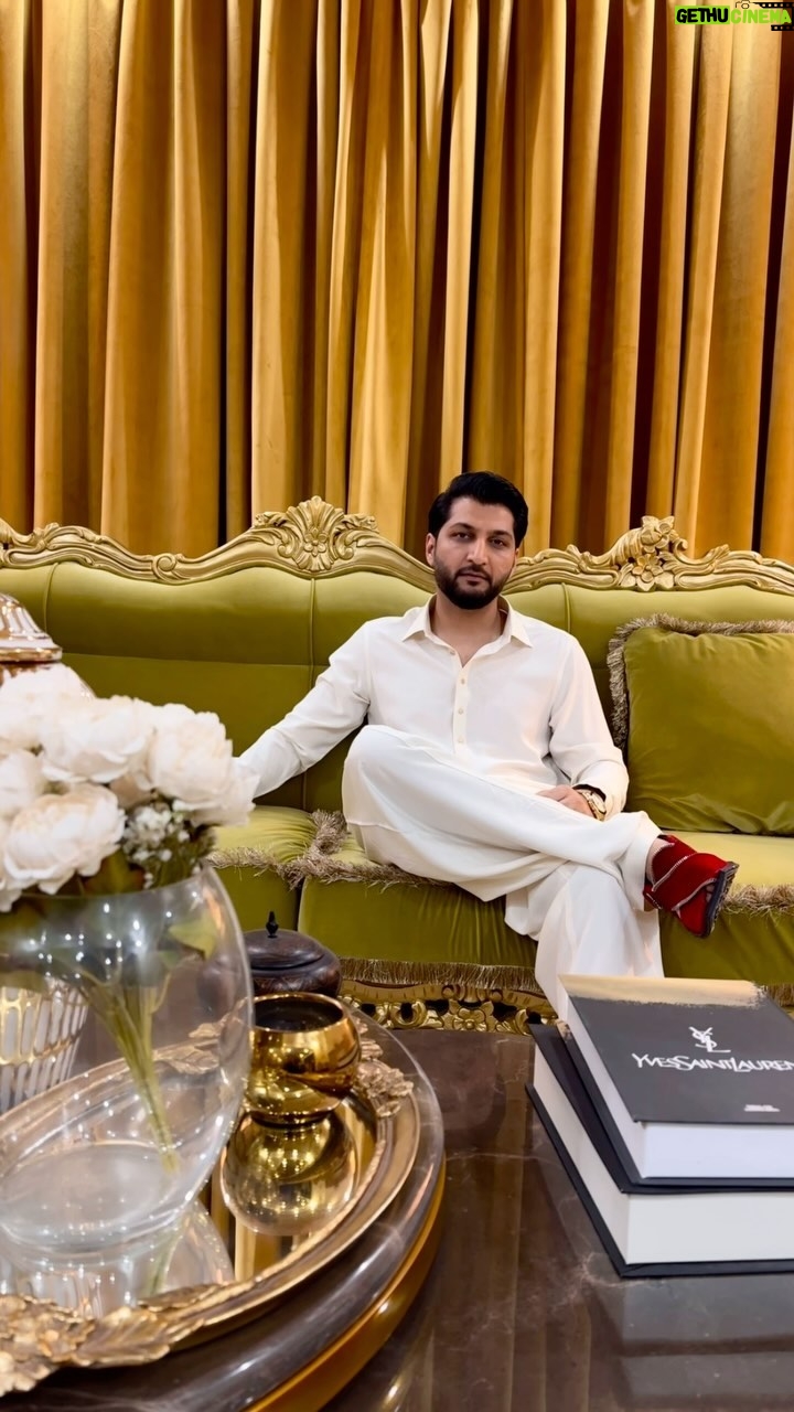 Bilal Saeed - 85.5K Likes - Eid Mubarak 🌹
#freepalestine