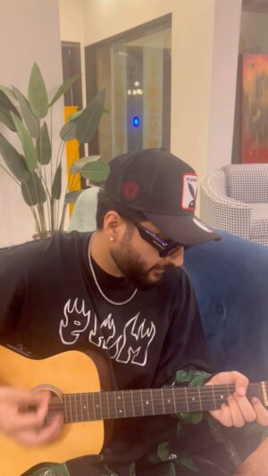 Bilal Saeed Instagram - Share your memories when you heard #12saal for the first time 😊