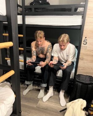 Billie Barker Instagram - Har det kjempefint i Berlin