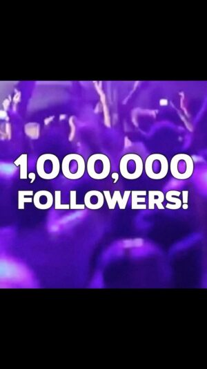 Billy Idol Instagram - 1 million @instagram followers! Thank you! 👊🏼✊🏼