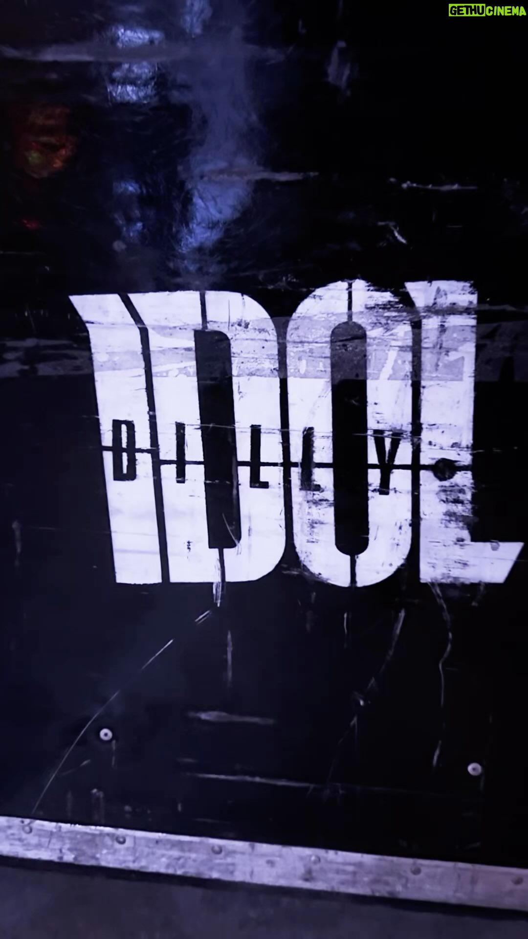 Billy Idol - 10.4K Likes - 👊🏼Coming tomorrow… #LIVEFROMVEVOSTUDIOS