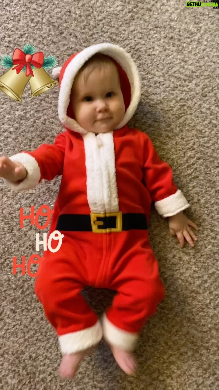 Billy Idol - 9K Likes - @poppy.rebel a few years ago! 🎄🔔 #granddaughter