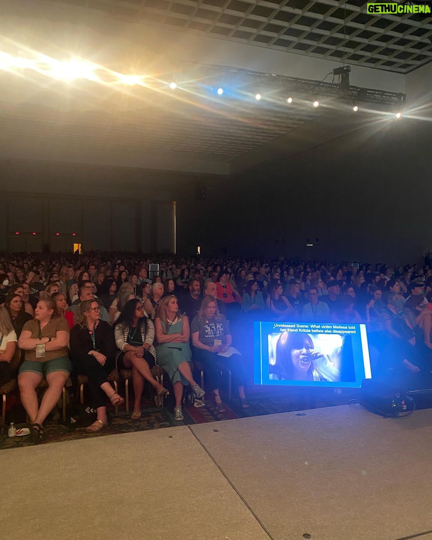 Billy Jensen - 5.4K Likes - A little blue steel, but it only took four tries to tie my tie right, so I’m going with it. CrimeCon 2022. Our Unraveled: Long Island Serial Killer panel was standing room only in the big room, and we had an amazing dinner with the Discovery Plus/Investigation Discovery team. And everyone here is super nice!
#crimecon #truecrime