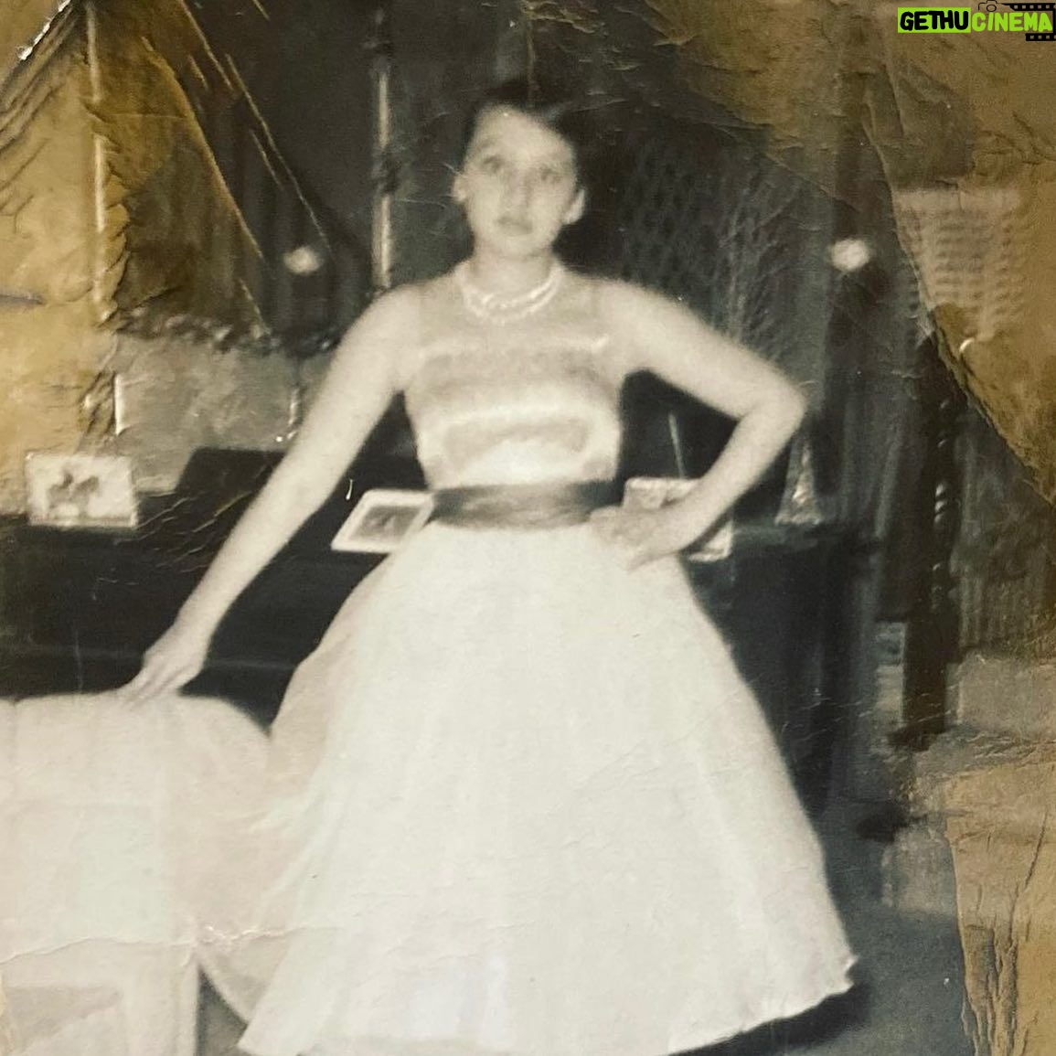 Billy Jensen - 12.3K Likes - My mom passed away last night.
Her three children were at her side.
Ten things about my mom I wanted to share.
1. Ann Linda Jensen had kids young — starting at 17 with Cori and 19 with Stacie. I came a bit later.
2. She was a singer in a band called The Mellow Wives that played bars in Rochester NY singing Carol King covers.
3. She loved horses and working at the race tracks in NY. She particularly loved working at Saratoga in August. She also taught large animal care at BOCES.
4. She got her masters later in life and became a guidance counselor at West Hempstead high school, and loved getting kids into their dream schools. I found a ton of recommendation letters she wrote for her students.
5. She had 6 grandkids. Will, Zoe, Grayson, Logan, Claire and Lily.
6. She had a close circle of friends in Jupiter, Fl. And loved her dog JoJo immensely.
7. She loved crafts and making jewelry.
8. She loved a good laugh.
9. She was fiercely independent and never wanted to be a burden for anyone.
10. She was always there for me.
In lieu of flowers, call your mom if she is still with us.