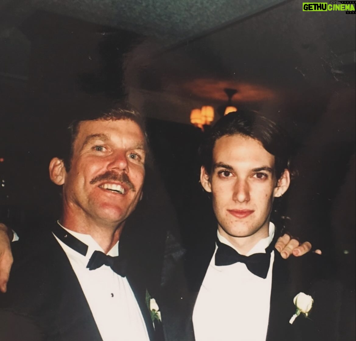 Billy Jensen - 7.3K Likes - 600 days sober, a half a century living and I finally have an excuse to purchase a tux. (Second pic is the last time I wore a tux. Bush was president. The first Bush.)
#sober #Nomorerenting