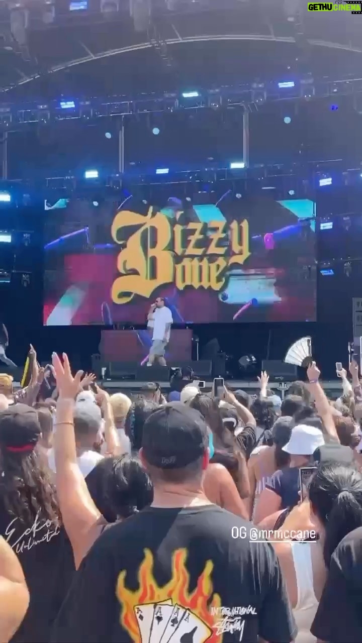 Bizzy Bone - 6.4K Likes - Australia so far has been amazing. 3 cities in … 2 more to go. Heres some footage from Perth. I never really know how i did till the end. I am hearing my set should be later (coheadlining) and that our set was one of the best or the best set on the show. I really am humbled and appreciative to hear that. Every time i land its so many people jus waiting at terminal or baggage claim. Its a beautiful thing. I am always looking to improve the show in some way though. A few days off , sending my son to do some fly yacht sht while i handle some business. Got a golden glow from the Sun in Perth. Pulled up to the show in a Rolls Royce. Bells and Whistles i tell ya. Not a drop of alcohol. Grown man focused. Looking forward to the Canberra and Gold Coast shows.
Ready to drop some serious heat with @ybl_sinatra i m getting that together while he parties and enjoys his Birthday. Bloodline Harmony got a new one coming too! When ya’ll hear that ….. your gonna invite us back for another one. This time with me headlining with my children. Its a Method to my madness. Repping the crew as always as well now lets not forget! My kids grew up on my music so when u are at a show with me and them…. the sound is gonna be phenomenal. Great crowds a great sound and a great show! Few tweeks here and there cause i always try to make it better but check it out and judge for ya self. Thank you thus far Australia.
Not 1 water bottle thrown either.
Cause imma grownt up!😁
Footage courtesy of
👇🏽👇🏽
@trajikk