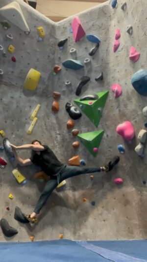 Bj Gruber Instagram - He’s flexy #boulder #climber #athlete