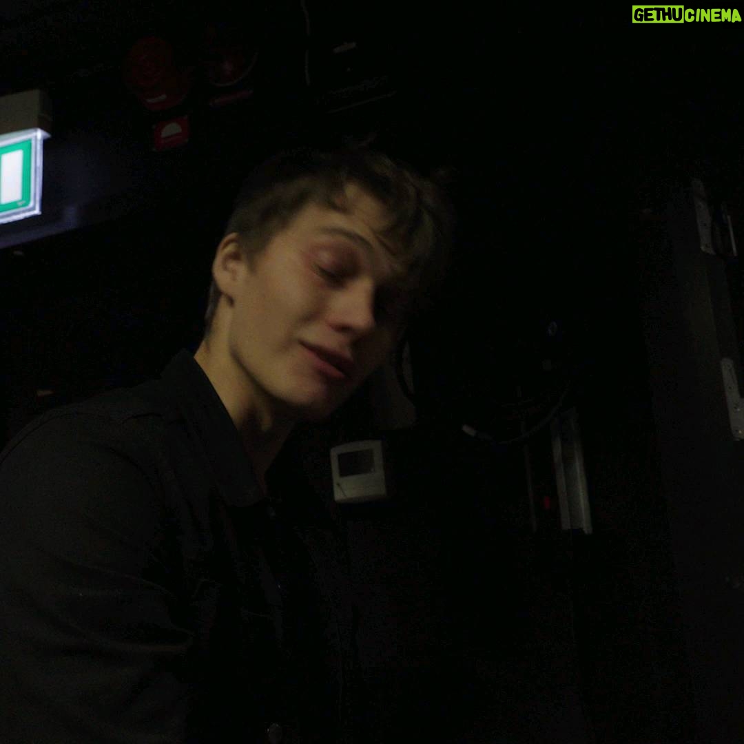 Björn Mosten - 29.7K Likes - Losing my stage virginity ❤
Se Jakten på Stadsteatern, spelar från 2 dec!
Kort spelperiod så fixa biljetter nu 💕