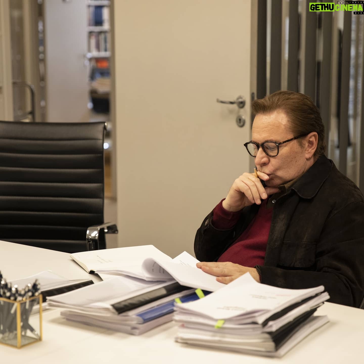 Björn Mosten - 30K Likes - Kärlek och Anarki släpps på Netflix 4 nov ☀️ mindre än 50 dagar kvar alltså
@netflixnordic