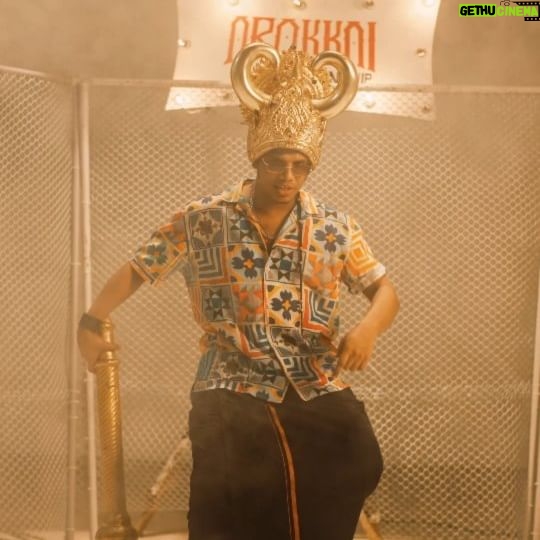 Bjorn Surrao - 6.9K Likes - Thank you for the love towards #Arakkai šš
Recreate the Dance šŗand do tag me , the best will be remixed in my profile
Have a Prosperous New year to you guys š«
Cheersš„
#1MinMusic #bornwithaj